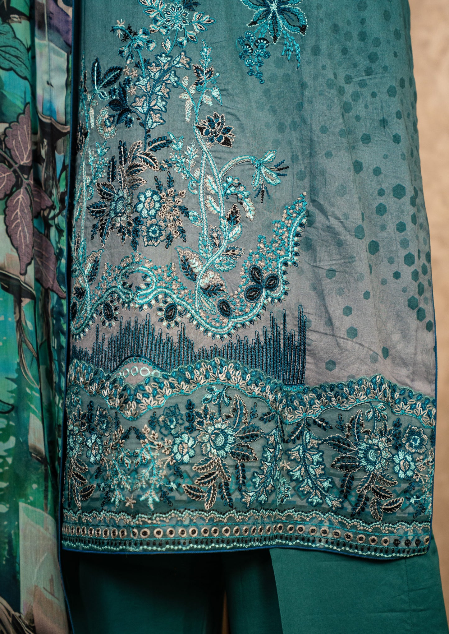 Printed Turquoise Suit Set With Dupatta