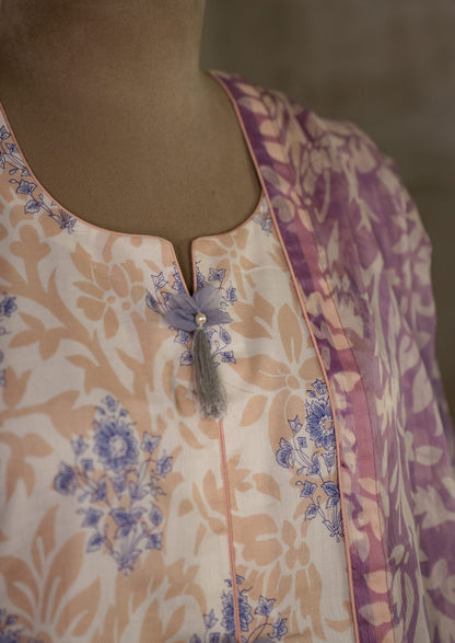 Printed Peach Suit Set With Pleated Pants & Chiffon Dupatta