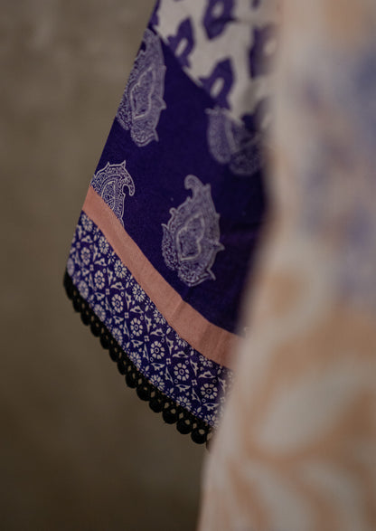 Printed Peach Suit Set With Pleated Pants & Chiffon Dupatta