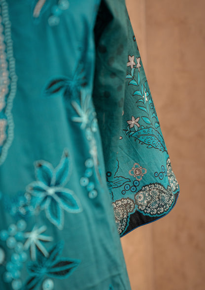 Printed Turquoise Suit Set With Dupatta