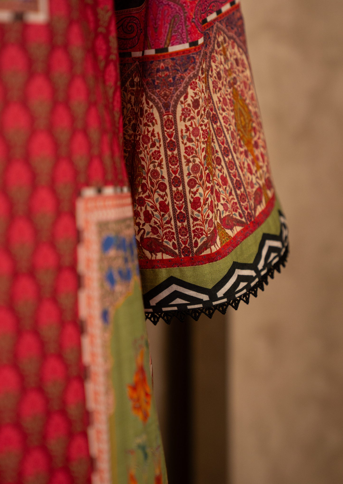Lawn Printed Suit Set With Chiffon Dupatta